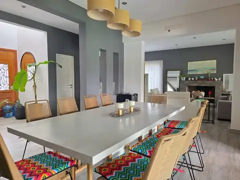 VENTA CASA 5 AMB BARRIO SANTA JUANA CANNING