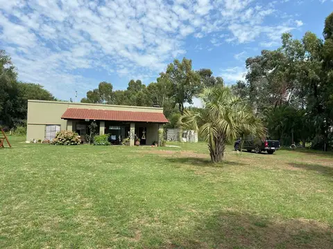 Casa Quinta en venta en Cardenal  al 3100, barrio Santa Clara, Trenque Lauquen