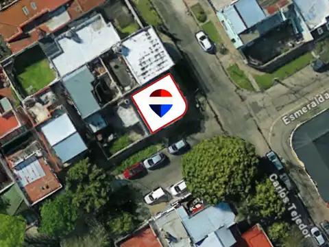 Esmeralda 4300