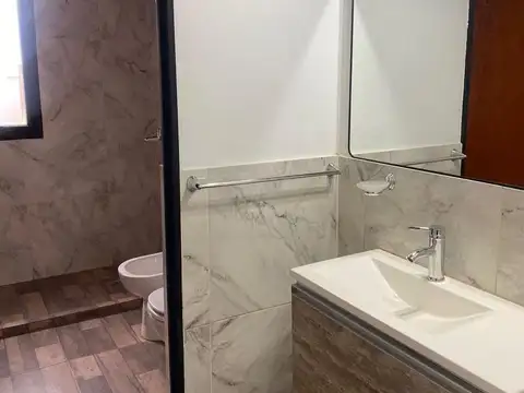 VENTA DUPLEX 3 DORMITORIOS DOCTA - CON PILETA
