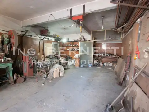 VENTA EN BLOCK DE DEPÓSITO + 3 PH - LOTE 7,70 X 35,40 MTS -