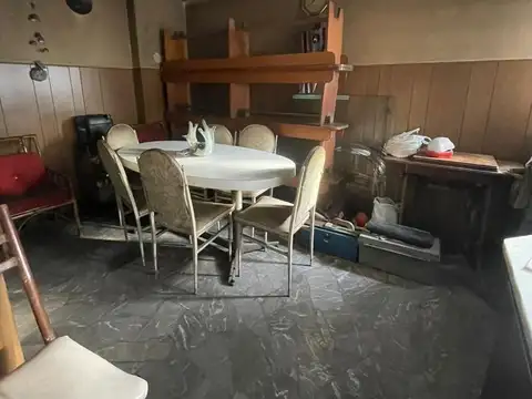 Depto Tipo Casa 4 ambientes con 1 baño