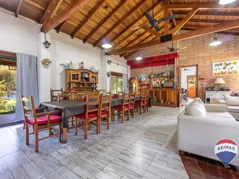 VENTA CASA 4 AMB CAMPOS DE ROCA BRANDSEN PILETA