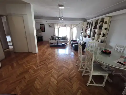 Departamento en Venta en Caballito, USD 214.000