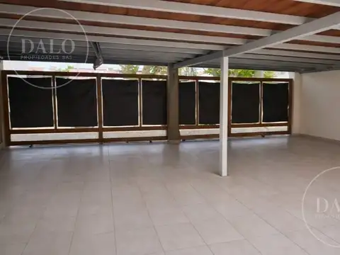 Local en Venta 50 años