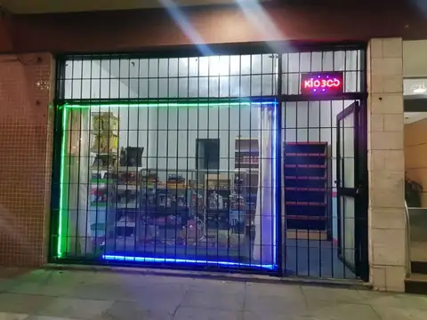 Gual  2400 , Piso 0