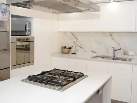 Casa en venta en Campo Grande, Pilar.