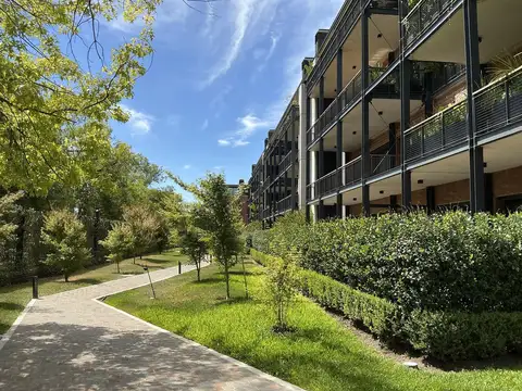 CASA LIVING - Departamento en venta en Las Lomas de San Isidro.