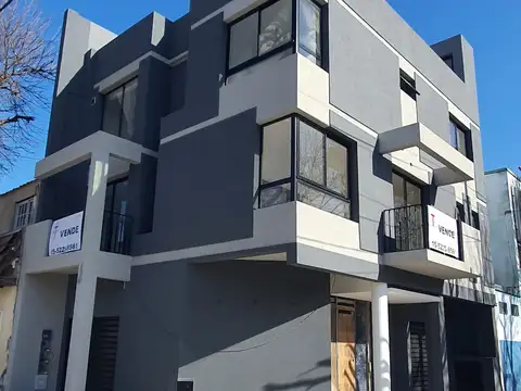 Espectacular Duplex De 2 Ambientes Con Cochera y Terraza A Estrenar