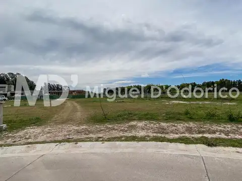 Terreno en Venta 30  mts Fondo