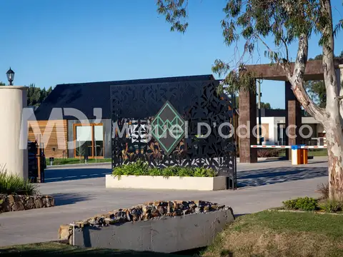 Venta terreno en Lares de Canning