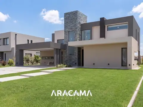 Casa en Venta con 4 dormitorios en La Providencia - Canning