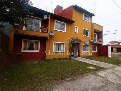 Depto Tipo Casa en Venta de 2 ambientes