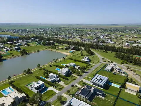 Terreno en Venta en Roldan, USD 100.000