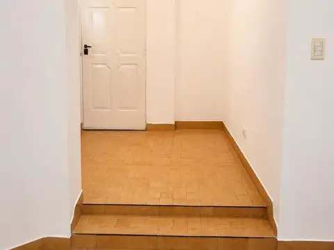 Depto Tipo Casa en Venta en Monserrat, USD 67.500