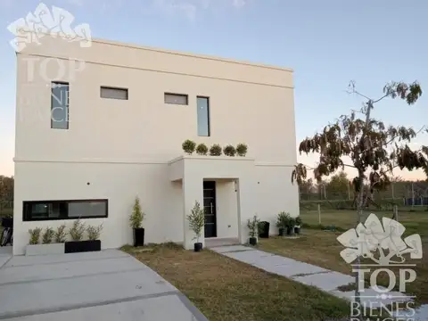 Casa  en Venta acacias puertos del lago