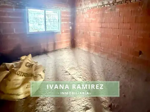 Casa 3 ambientes con 1 baño