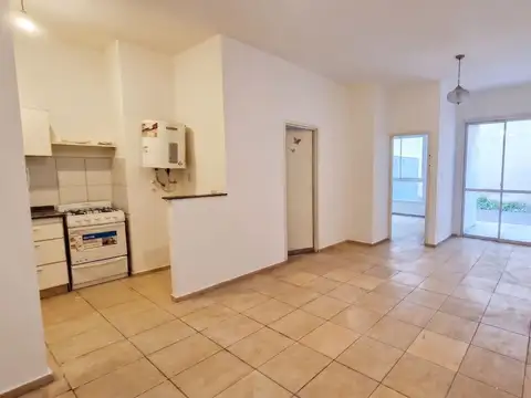 VENTA DEPARTAMENTO 1 DORMITO PATIO ZONA CENTRO CBA