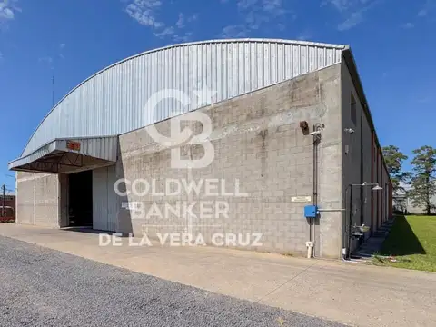 Galpon en Venta 80  mts Fondo