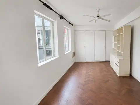 Maipú 600, Piso 7