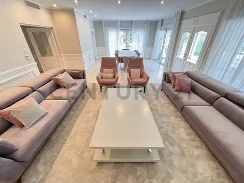 Casa en Venta en Abril Club De Campo, USD 1.030.000