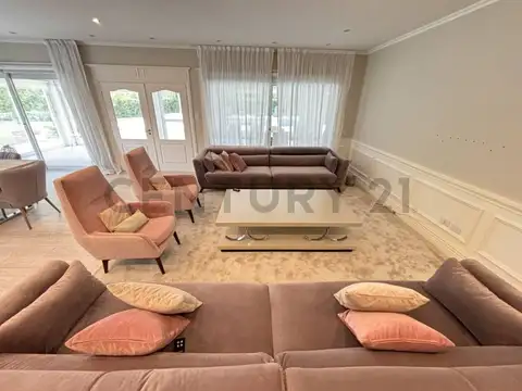 Casa en Venta de 4 dormitorios