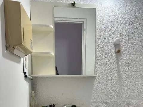 Local en Alquiler en Banfield, $ 850.000