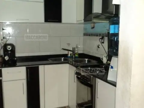 Depto Tipo Casa 4 ambientes con 1 baño
