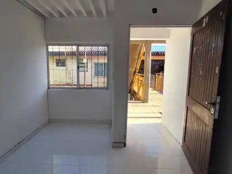 Departamento 5 ambientes con 1 baño