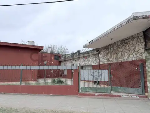 CASA EN MARIANO ACOSTA CERCA DE AUTOPISTA NUEVA