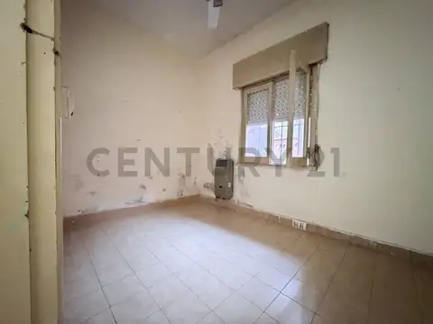 CASA EN MARIANO ACOSTA CERCA DE AUTOPISTA NUEVA