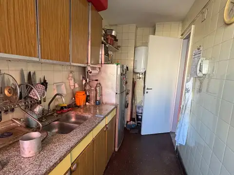 VENTA 2 AMBIENTES CON BALCON LA BOCA