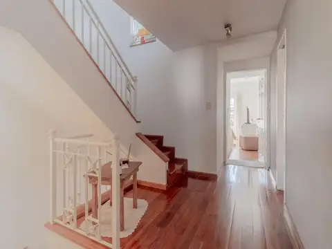 4 Ambientes + playroom con Jardín • Venta • Agronomia