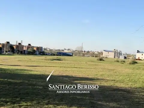 Terreno comercial en Centro (Campana)