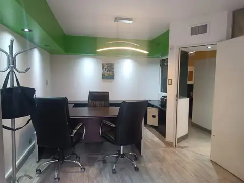Excelente oficina super luminosa amoblada