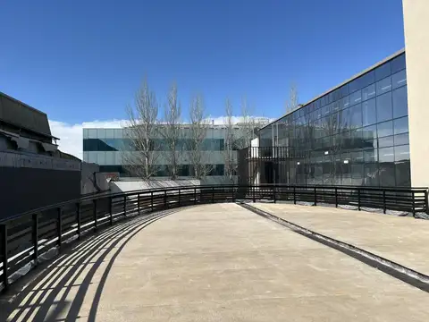 Oficina en Alquiler al Oeste