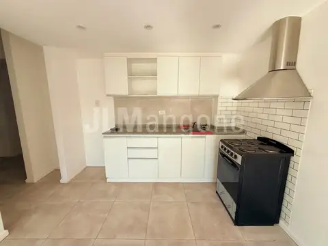 Departamento en Alquiler en El Palomar, $ 550.000