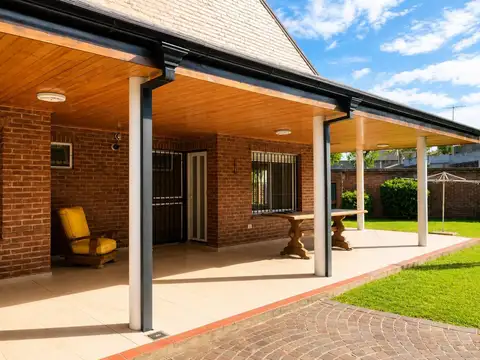 Venta Casa en Lote propio 2 ambientes, escucho ofertas!