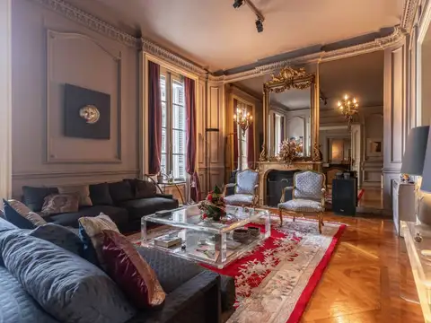 Departamento en Venta de 8 ambientes