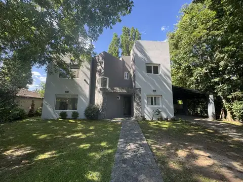 Casa en Venta de 4 dormitorios