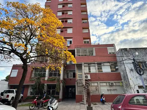 AMEGHINO 800, Piso 5