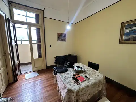 Depto Tipo Casa en Alquiler de 4 ambientes