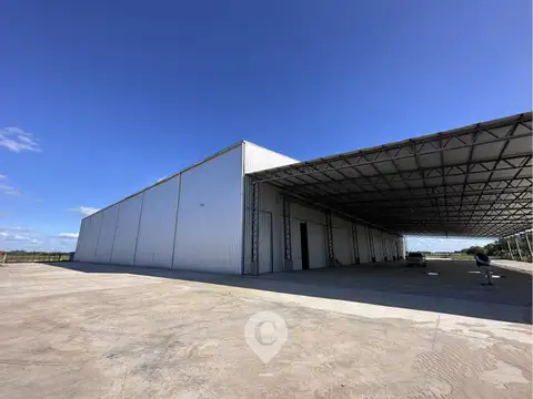 4 Naves Industriales en Alquiler de 1290 m2 c/u. Zona Industrial de Zárate