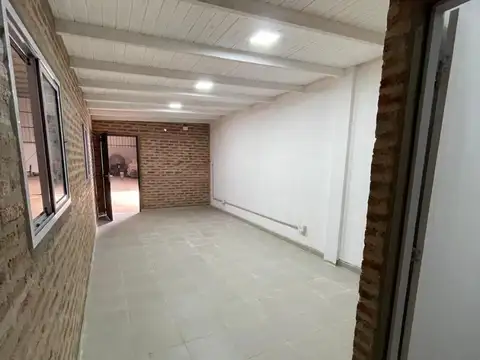 Galpon en Alquiler en Barrio Parque Autodromo, $ 3.000.000