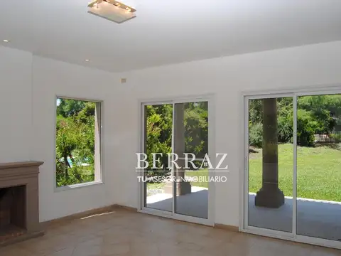 Casa venta 4 ambientes en Ayres de Pilar lote de 886,72 m2