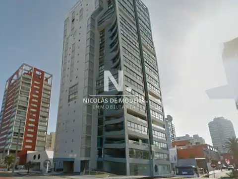Departamento en Venta de 4 dormitorios