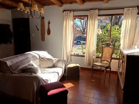 Cerro Pirque, Barrio arrayanes 100