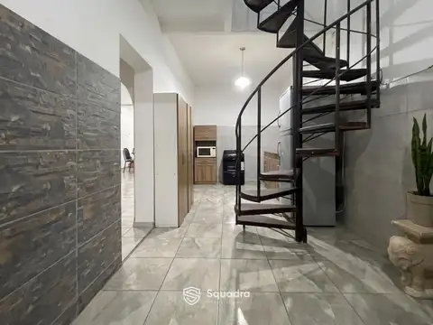 VENTA | PERMUTA - Casa 3 Dormitorios, y local comercial - Barrio Lomas de Alberdi, Rosario.