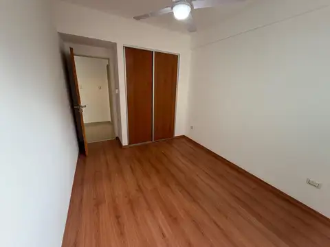 Departamento en Alquiler en Wilde, $ 650.000