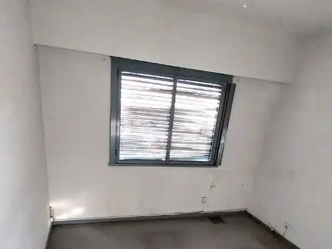 Av. Ricardo Balbín 1300